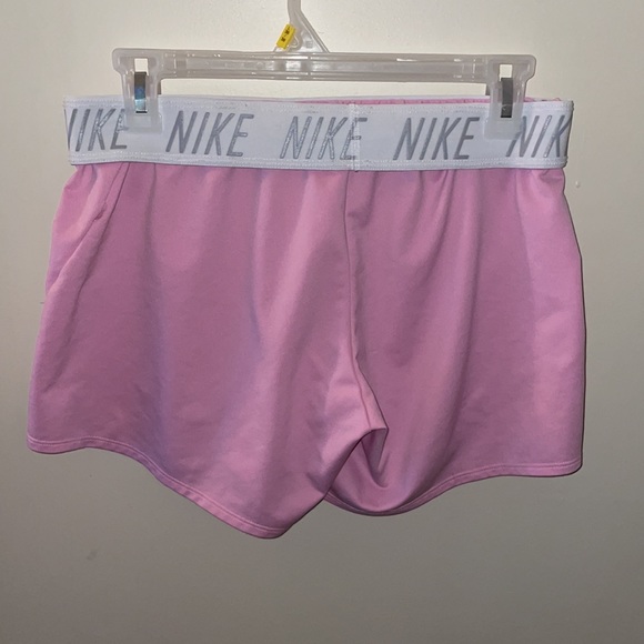 Nike Pink Cotton Shorts - Picture 2 of 4